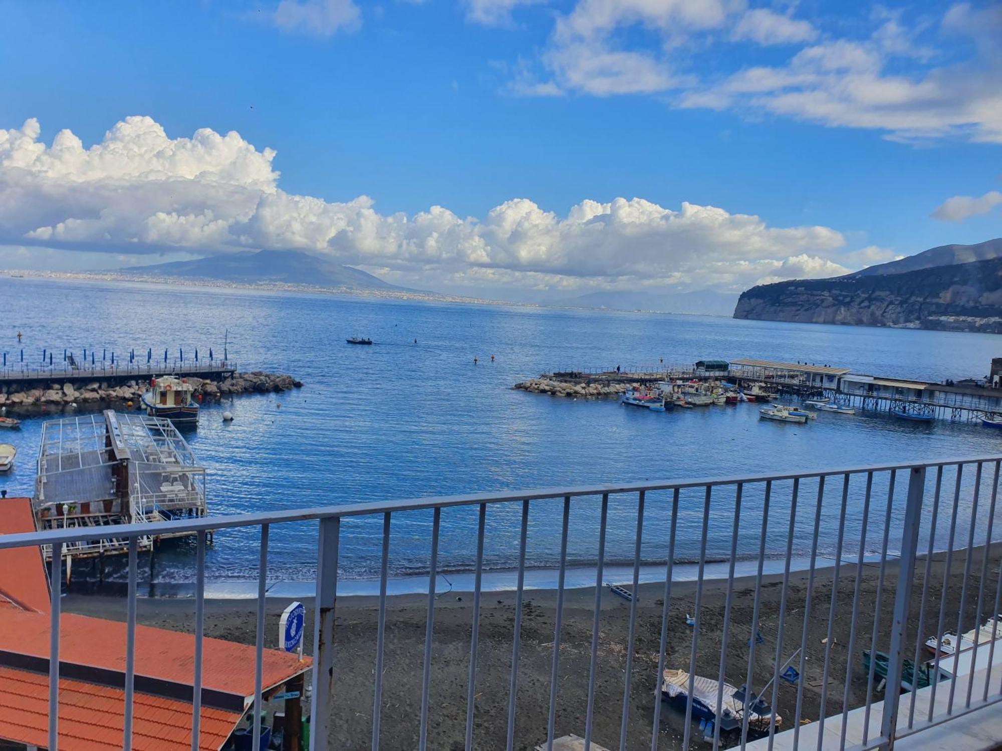 Appartement Sea View Casa Anna Sorrente Extérieur photo